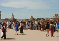 Diverse persone ad un evento a Roma